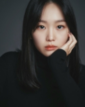 진기주