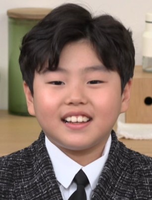 김한율